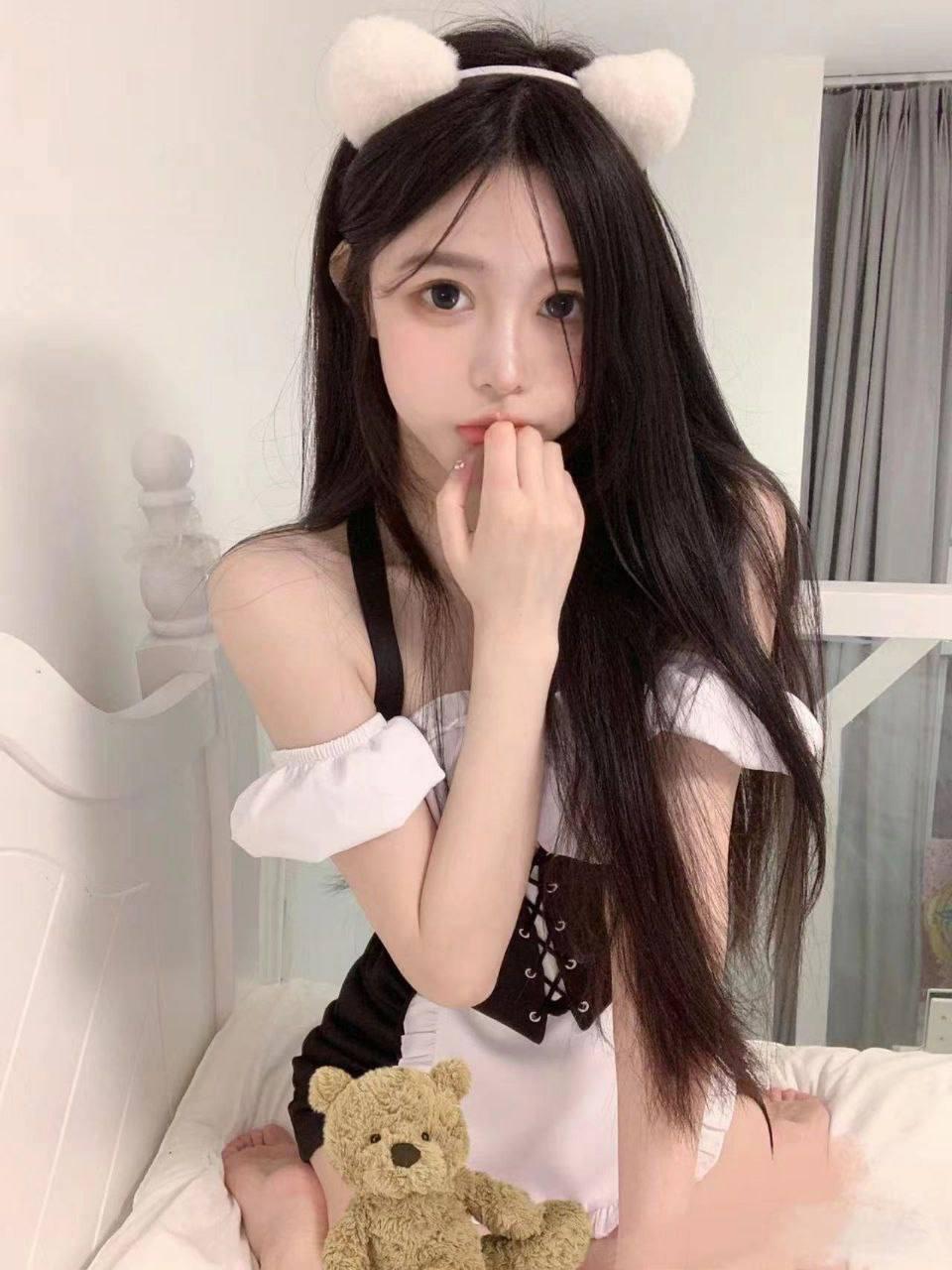 茶香中的深度对话，构建心灵交流的静谧空间